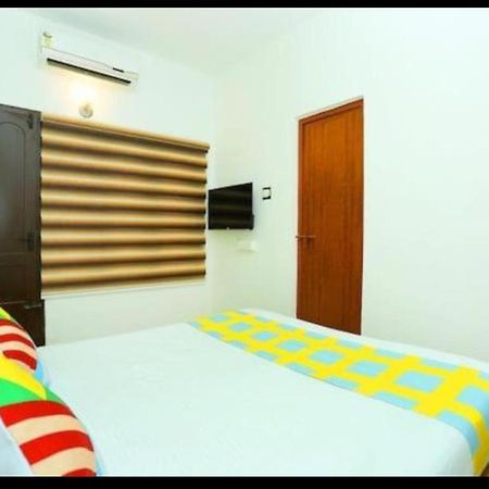 The Solo Apartments Kadavanthra Kochi エクステリア 写真